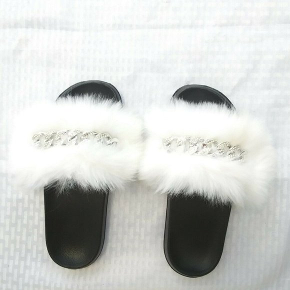 Unbranded Shoes - White Faux Fur Slides/Slippers/With Chain